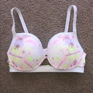 Victoria’s Secret Bikini Top